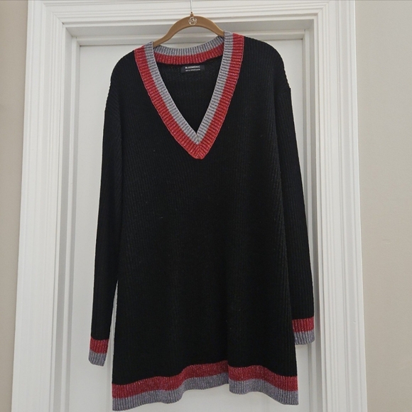 BloomChic Two Tone Trim Sweater - Picture 2 of 6